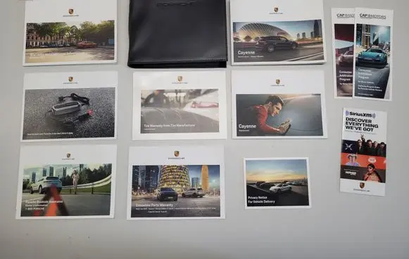 Porsche Cayenne (9Y0 9Y3) User manual 