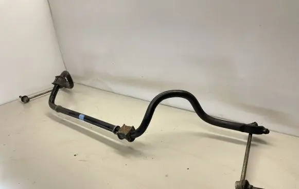 Lexus ES 300h Front anti-roll bar/sway bar 4881133190