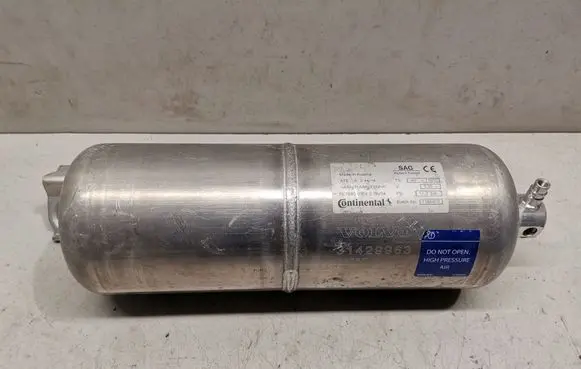 Volvo XC60 Air suspension tank/reservoir 31429963