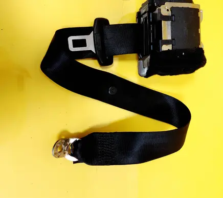 Audi A4 S4 B5 8D Rear seatbelt 560307100