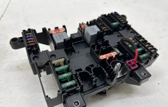 Mercedes-Benz CLA C118 X118 Fuse module A1779061002