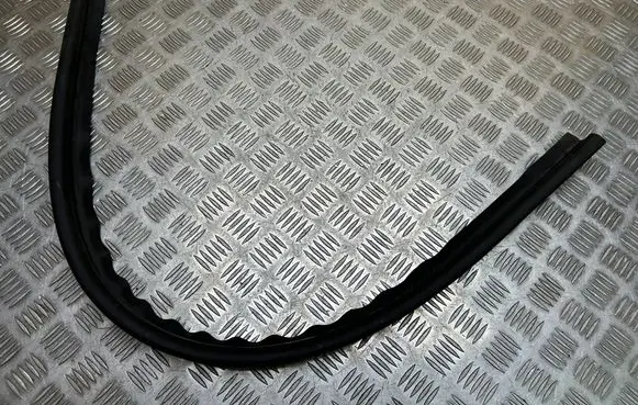Audi A5 Sportback 8TA Engine compartment rubber 8T0823723B