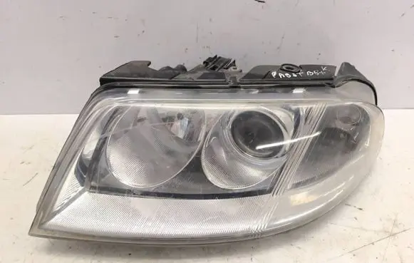 Volkswagen PASSAT B5.5 Headlight/headlamp 15443300