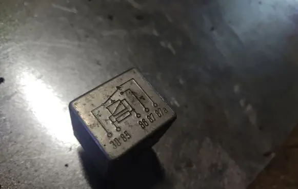 Mercedes-Benz S W140 Other relay 3085868787A