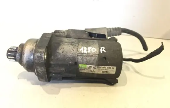 Volkswagen PASSAT B6 Starter motor 02M911023N