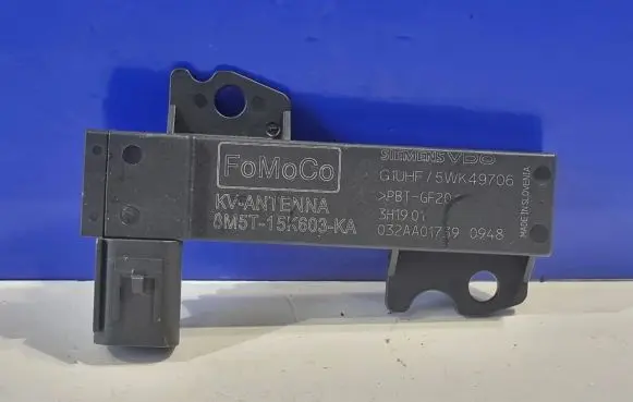 Volvo S60 Keyless (KESSY) go control unit/module 8M5T15K603KA