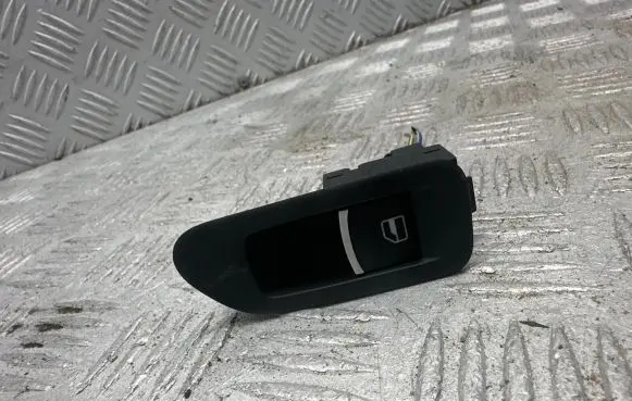 Volkswagen Golf VI Electric window control switch 5K0959603 6ERPN2420