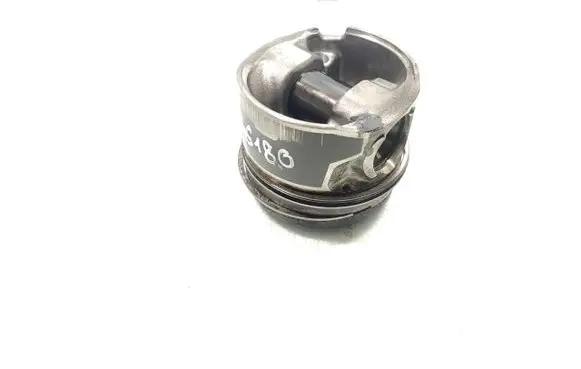 Opel Vivaro Piston 9818178480