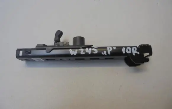 Mercedes-Benz B W245 Seat belt adjustment rail 