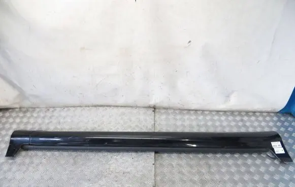 Volvo XC60 Front sill (body part) 