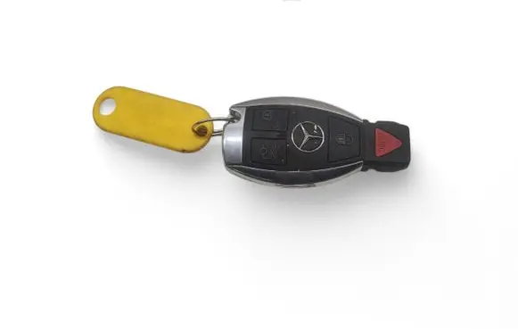 Mercedes-Benz CLA C117 X117 W117 Ignition key/card 