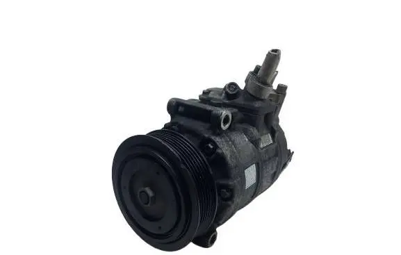 Volkswagen Golf V Air conditioning (A/C) compressor (pump) 1K0820803P