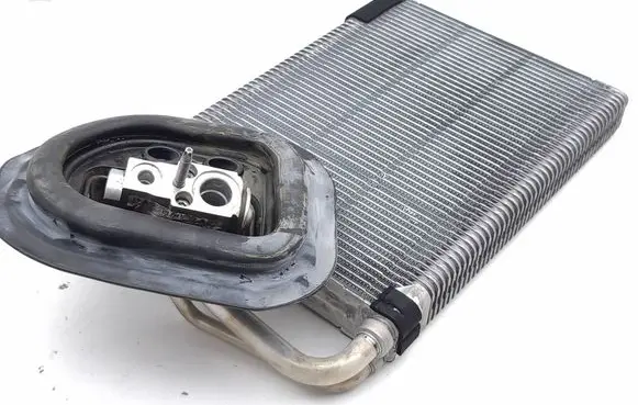 Mercedes-Benz GLC AMG Air conditioning (A/C) radiator (interior) A0998300600 T76126BB 327574