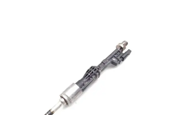 BMW Z4 E89 Fuel injector 7597870 0261500109 13647597870-05