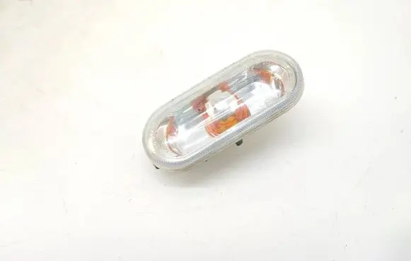 Volkswagen Caddy Front fender indicator light 2K0949117A 24CPWY5W