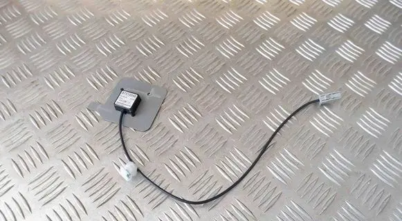 Mitsubishi Outlander Aerial GPS antenna 8751A046