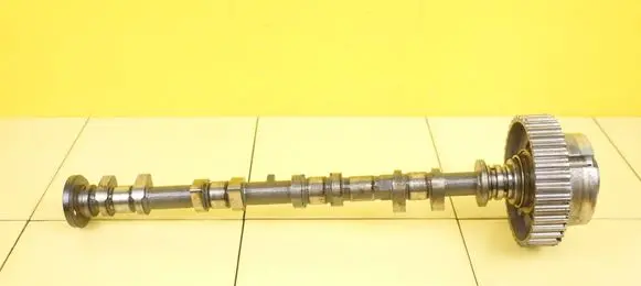 Ford Kuga II Camshaft DS7G6C524AA M8MA
