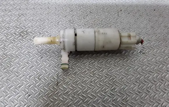 Mercedes-Benz A W169 Headlight washer pump 