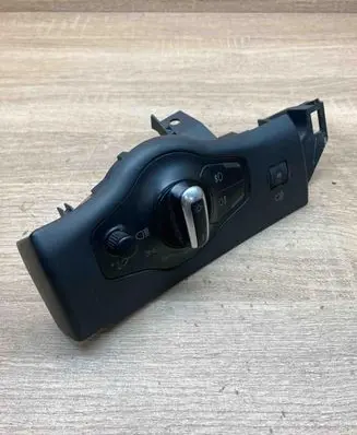 Light switch