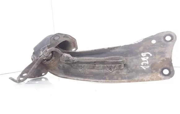 Volkswagen PASSAT B6 Rear suspension control arm 3C0505226A