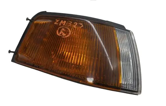 Mazda 323 Front indicator light 21061301