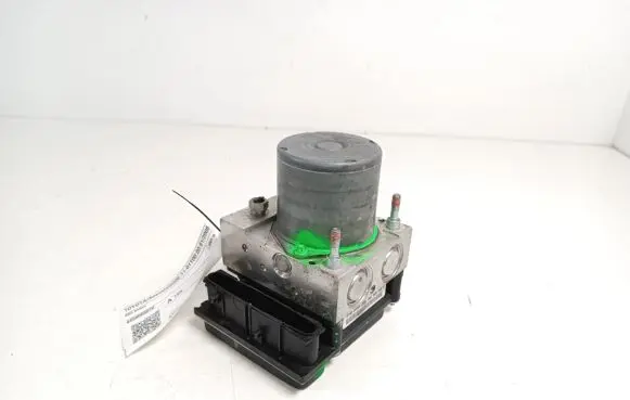 Toyota Avensis T270 ABS Pump 4454005070