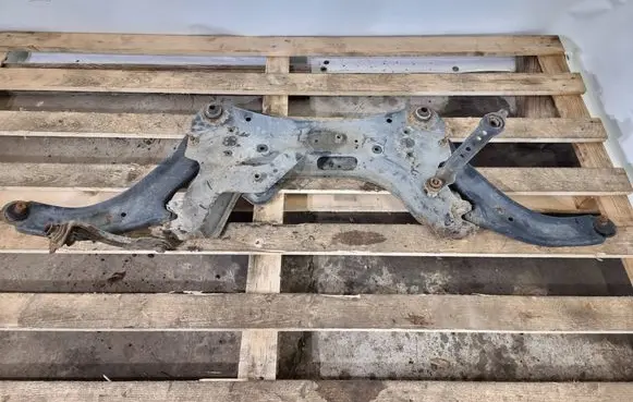 Nissan Tiida C11 Front subframe