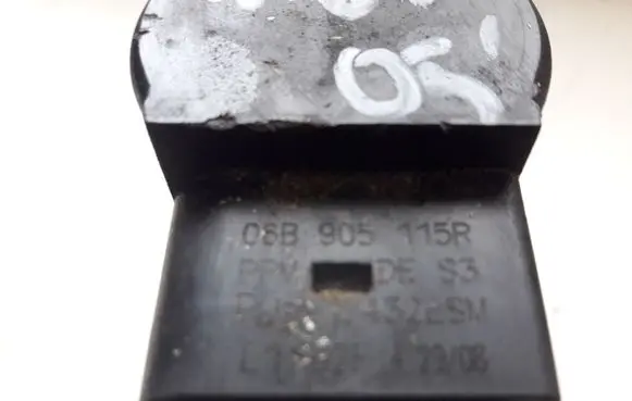 Audi TT Mk1 High voltage ignition coil 06B905115R