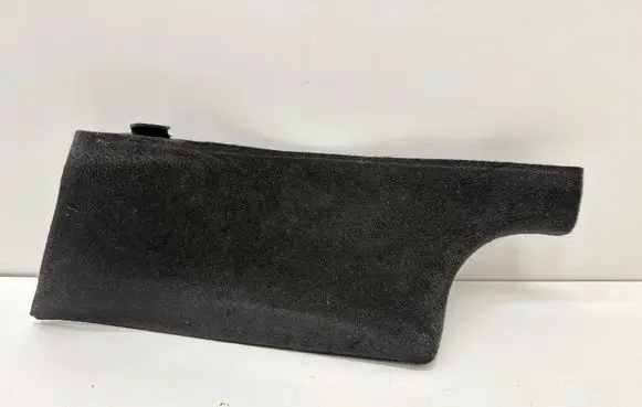 Tesla Model Y (C) pillar trim 178141700B 20232 D2T23035000999