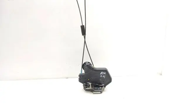 Suzuki Grand Vitara II Rear door lock 60725015