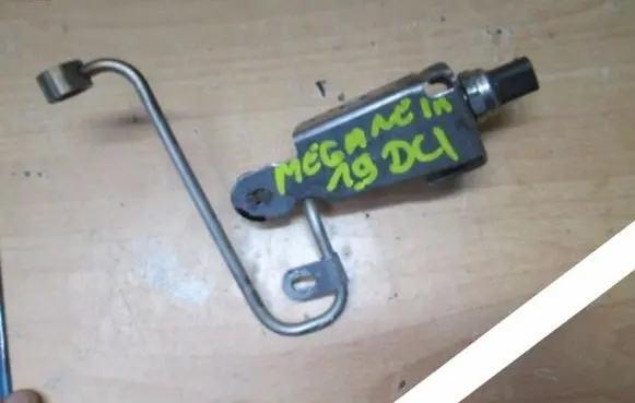 Renault Megane III Turbo solenoid valve