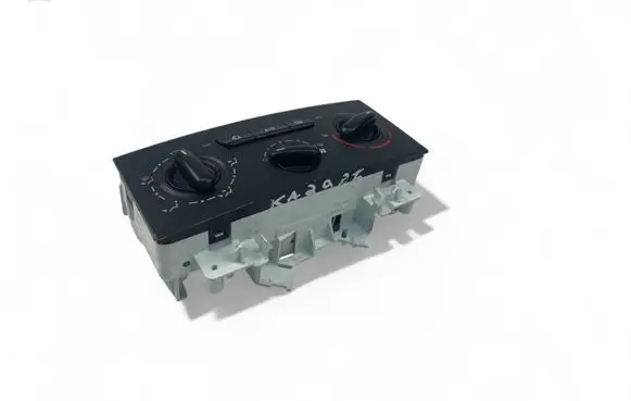 Peugeot Expert Interior fan control switch 140015338A