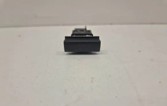 Passenger airbag on/off switch