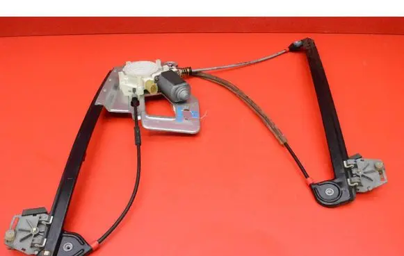 BMW 5 E39 Front door window regulator with motor 8252391
