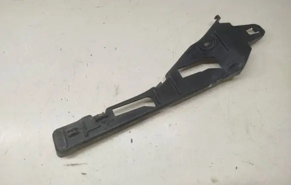 Porsche Cayenne (92A) Front bumper mounting bracket 7p5807049
