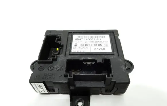 Ford Focus Door control unit/module 6N4T14B533AH 0507862005 14C235AB