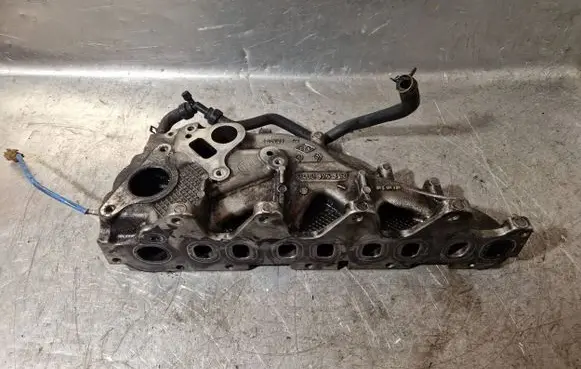 Nissan NV300 Intake manifold 140032531R