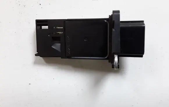 Nissan Qashqai Mass air flow meter 226807S000