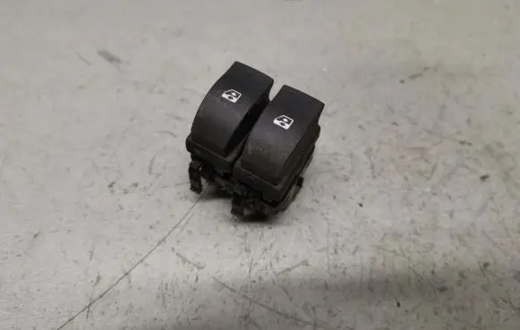 Renault Laguna II Electric window control switch