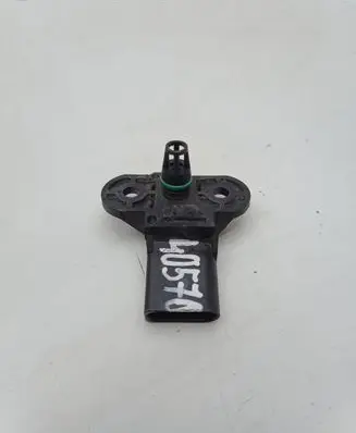 Volkswagen Touareg I Air pressure sensor 0261230053