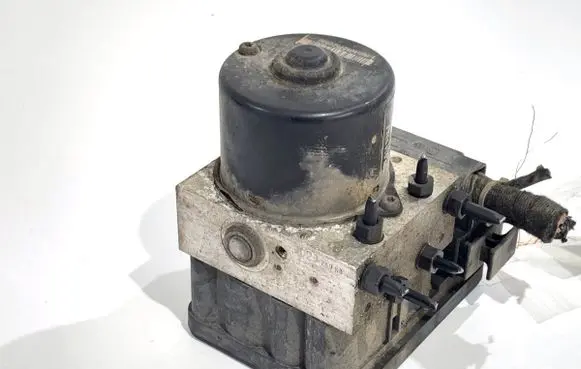 Volkswagen Golf IV ABS Pump 1J0614517E