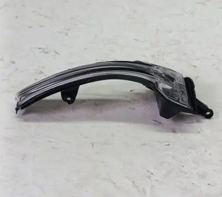 Mercedes-Benz A W177 Mirror indicator light A0009061802 A0999061802 22464010