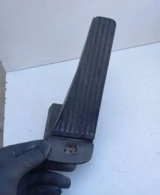 Volvo XC90 Accelerator throttle pedal 31445780 B1623123521