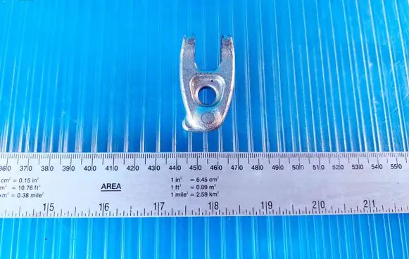 Renault Clio IV Fuel Injector clamp holder