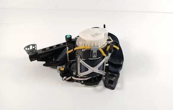 Porsche Panamera (970) Front seatbelt 97080303401