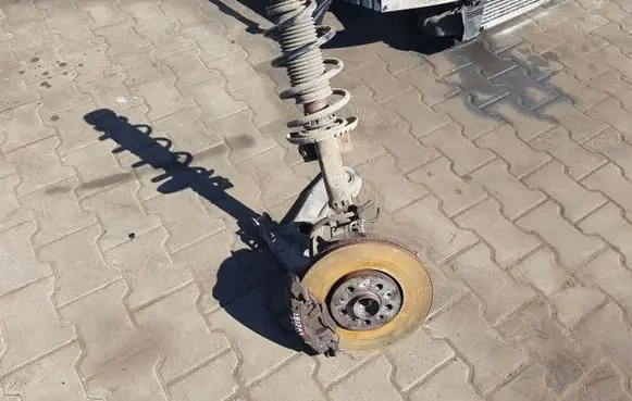 Seat Ibiza IV (6J,6P) Front wheel hub spindle knuckle
