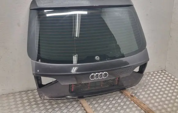 Audi A4 S4 B8 8K Tailgate/trunk/boot lid 
