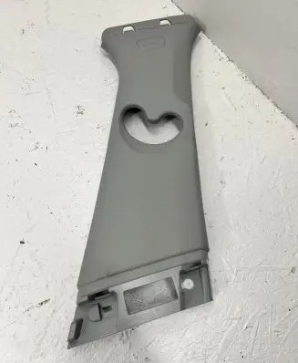 BMW 2 F46 (B) pillar trim (top) 7329588