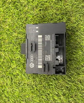 Audi Q7 4L Door control unit/module 4F0959795P