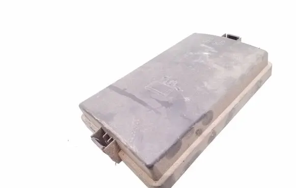 Skoda Octavia Mk3 (5E) Fuse box cover 5Q0937132B